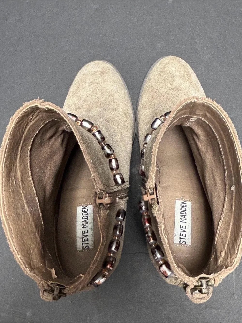 Vintage Steve Madden Taupe Suede Beaded Ankle Booties